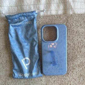Loopy Case Light Blue Leopard Phone Case 14Pro